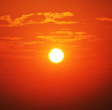 Symptoms of Heat Stroke in Hot Sun